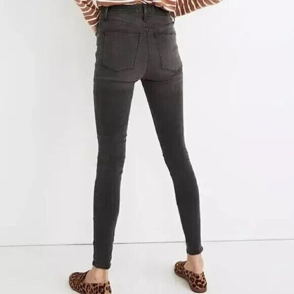 Madewell Roadtripper Jeans Size 25 Womens Black Skinny Mid Rise Charcoal Wash - Picture 2 of 16